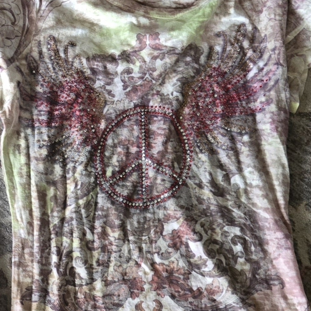 Romeo & Juliet Couture Womens Graphic Tee Short Sleeve Beautiful Stone Y2k